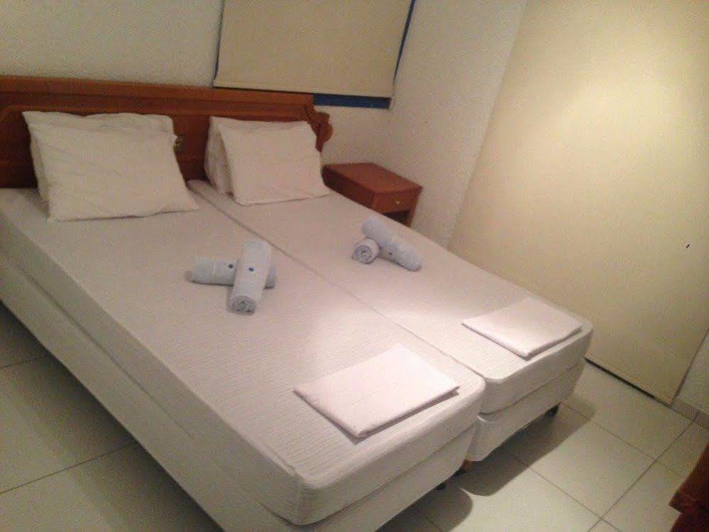 פרוטאראס Aphentrika Apartments מראה חיצוני תמונה